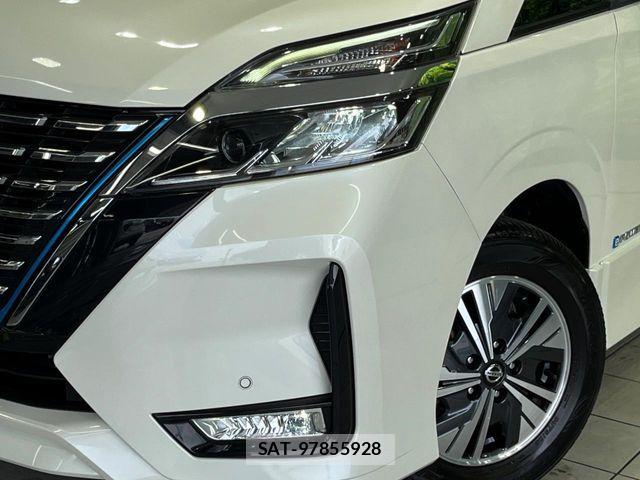 Nissan SERENA 2021-09 8038109-12