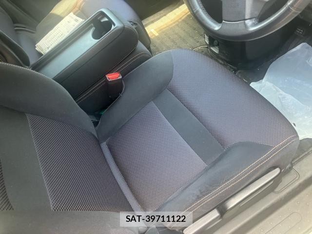 Nissan SERENA 2009-07 8038130-15