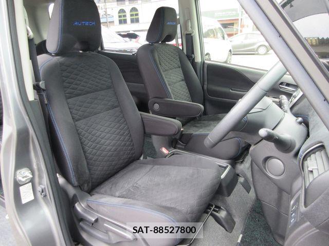 Nissan SERENA 2018-11 8038118-9