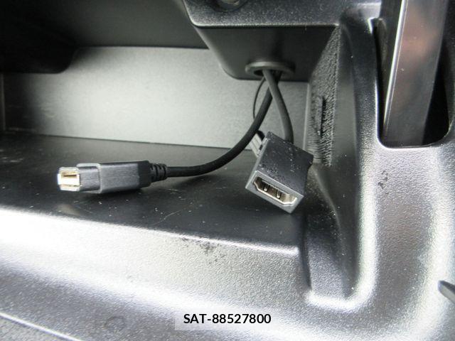 Nissan SERENA 2018-11 8038118-18