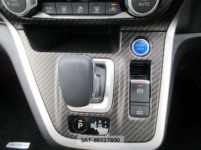 Nissan SERENA 2018-11 8038118-22
