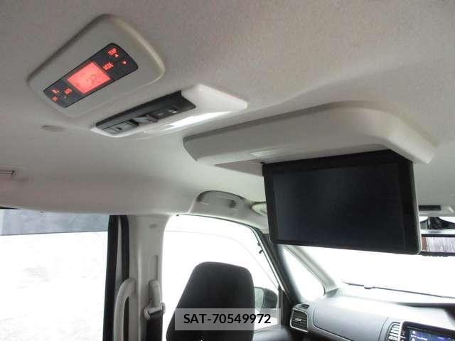 Nissan SERENA 2018-07 8038120-19