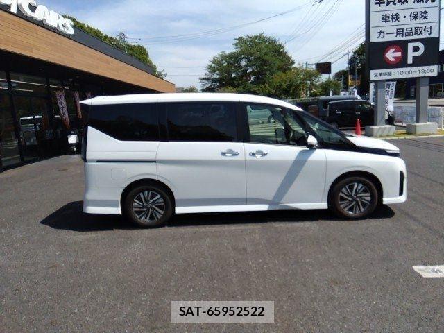 Nissan SERENA 2024-08 8038095-16