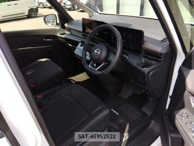Nissan SERENA 2024-08 8038095-1