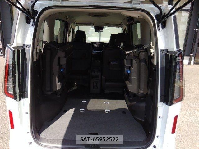 Nissan SERENA 2024-08 8038095-19