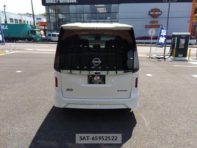 Nissan SERENA 2024-08 8038095-4