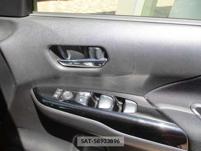 Nissan SERENA 2016-12 8038119-21