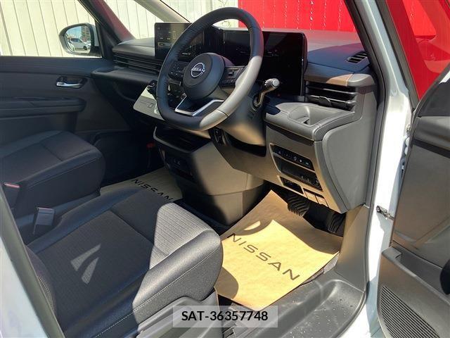Nissan SERENA 2025-05 8038093-9