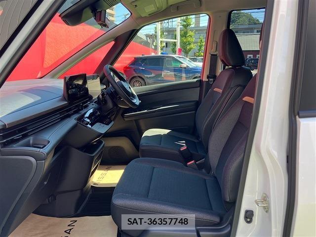 Nissan SERENA 2025-05 8038093-13