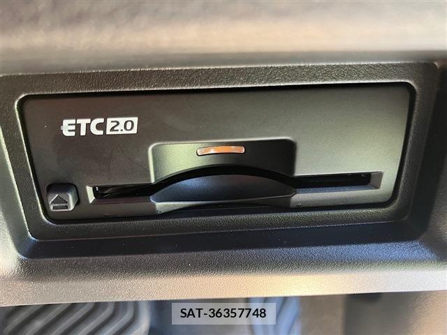 Nissan SERENA 2025-05 8038093-25