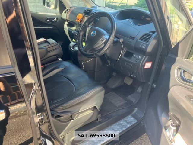 Nissan SERENA 2012-03 8038131-12