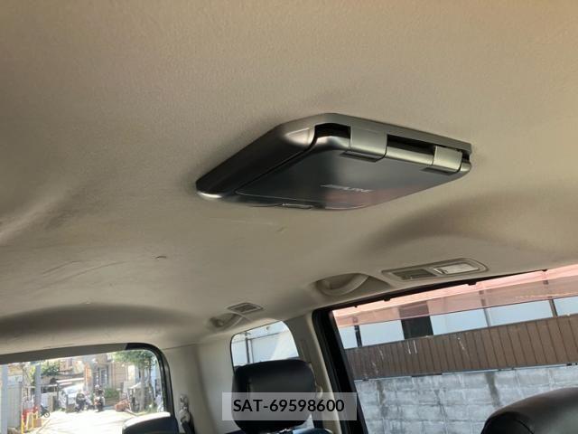 Nissan SERENA 2012-03 8038131-16