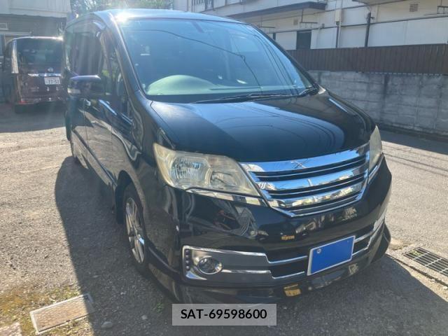 Nissan SERENA 2012-03 8038131-2