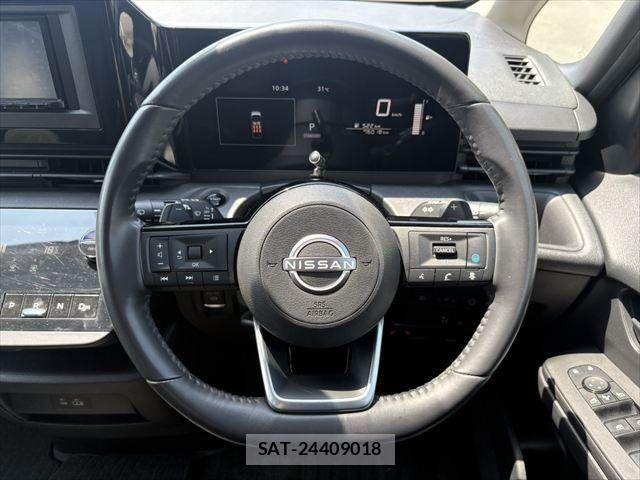 Nissan SERENA 2023-06 8038113-12