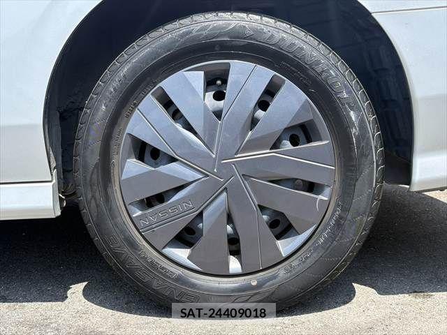 Nissan SERENA 2023-06 8038113-14