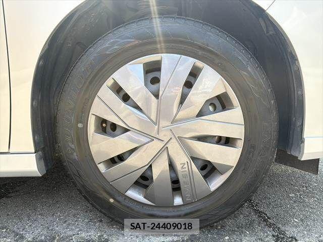 Nissan SERENA 2023-06 8038113-27