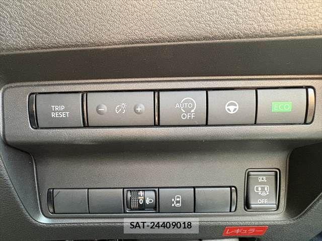 Nissan SERENA 2023-06 8038113-6