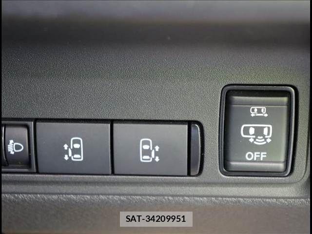 Nissan SERENA 2024-06 8038107-17