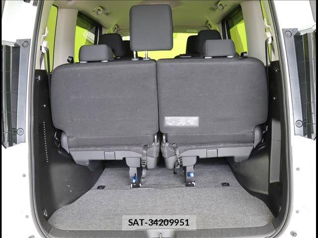 Nissan SERENA 2024-06 8038107-26