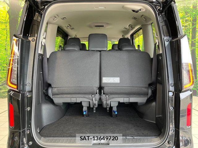 Nissan SERENA 2024-10 8038091-9