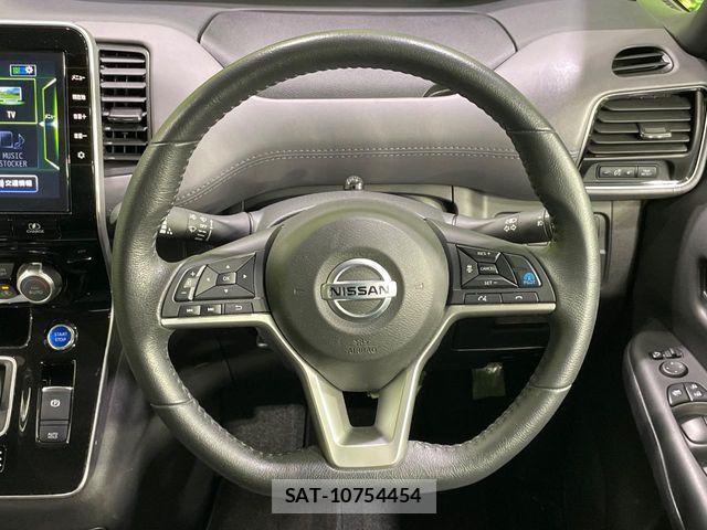 Nissan SERENA 2021-10 8038121-11