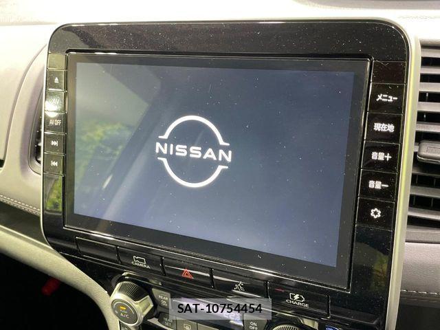 Nissan SERENA 2021-10 8038121-4