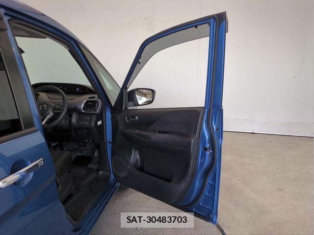 Nissan SERENA 2017-12 8038128-28