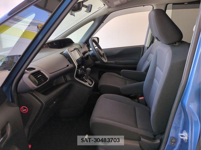 Nissan SERENA 2017-12 8038128-3