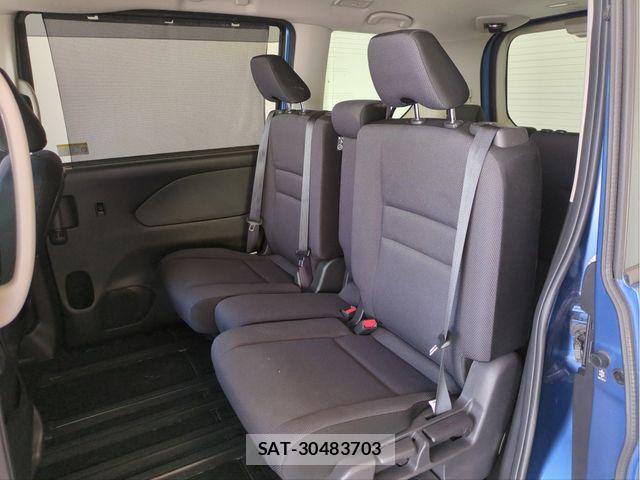 Nissan SERENA 2017-12 8038128-4