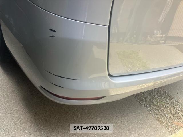 Nissan SERENA 2011-05 8038139-21