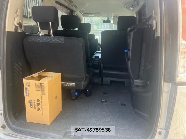 Nissan SERENA 2011-05 8038139-4