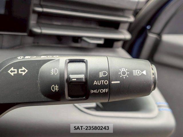 Nissan SERENA 2023-05 8038094-9