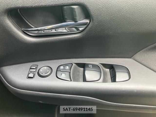 Nissan SERENA 2021-06 8038108-13