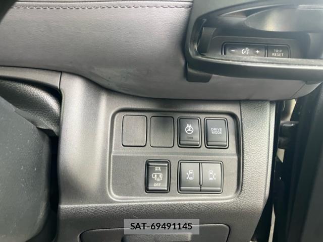 Nissan SERENA 2021-06 8038108-14
