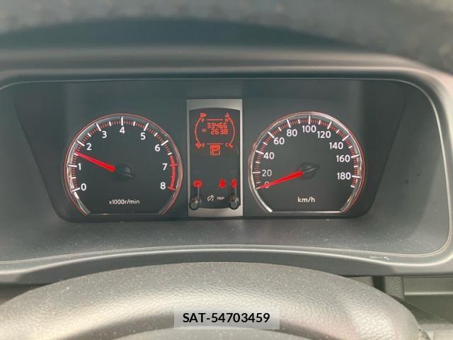 Nissan SERENA 2009-07 8038129-18
