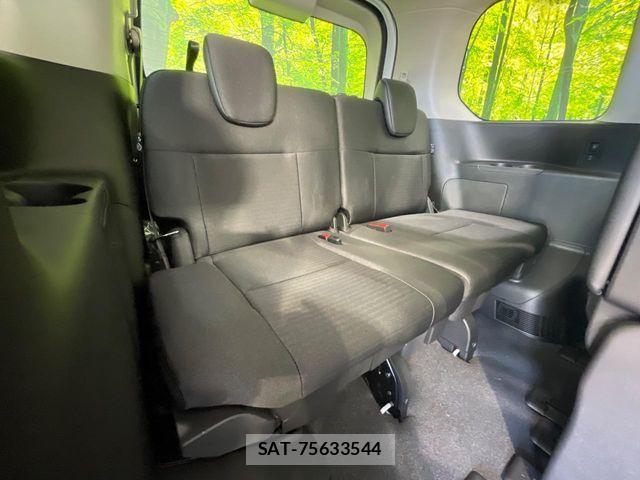Nissan SERENA 2025-12 8038092-9