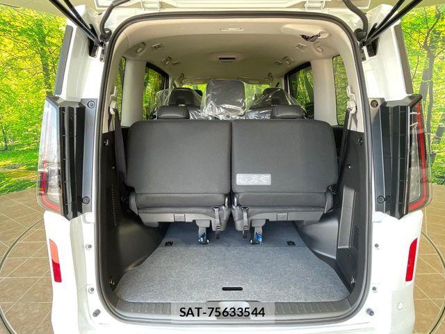 Nissan SERENA 2025-12 8038092-10