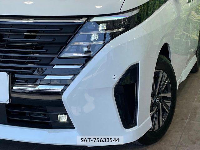 Nissan SERENA 2025-12 8038092-12
