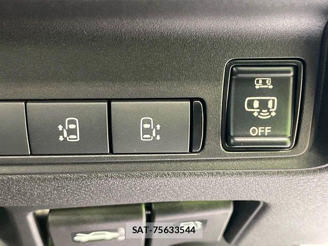 Nissan SERENA 2025-12 8038092-5