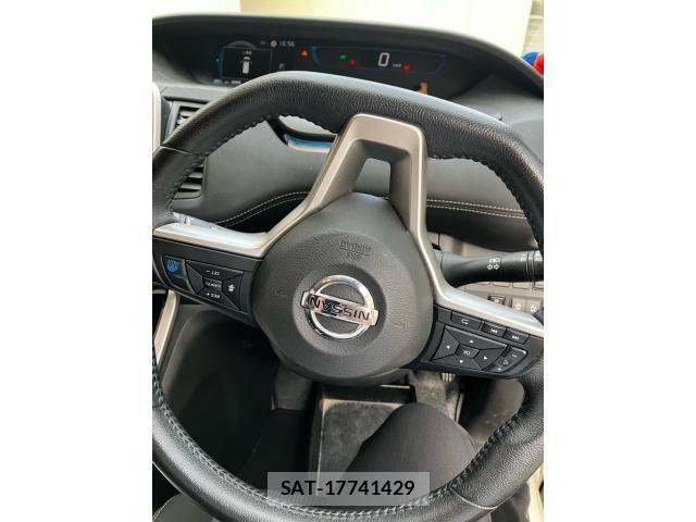 Nissan SERENA 2018-07 8038123-15