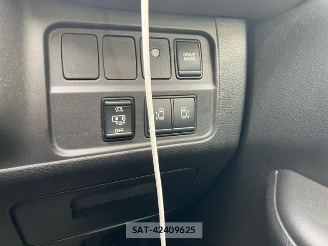 Nissan SERENA 2020-10 8038122-9