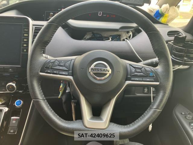 Nissan SERENA 2020-10 8038122-11