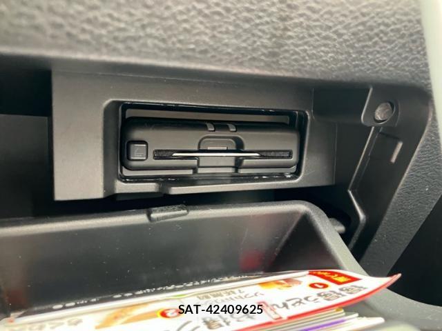 Nissan SERENA 2020-10 8038122-21