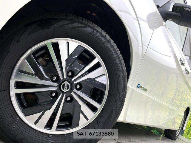Nissan SERENA 2021-06 8038110-12