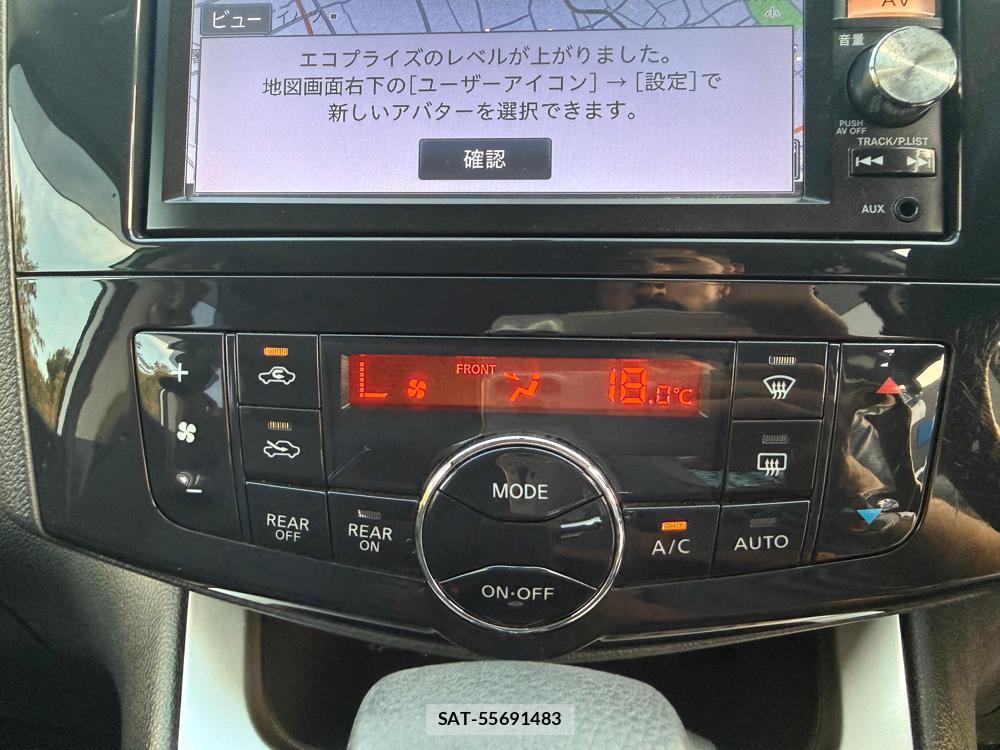 Nissan SERENA 2013-11 1404405-22