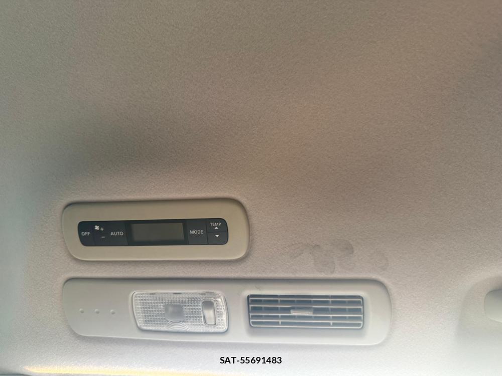 Nissan SERENA 2013-11 1404405-26
