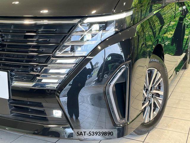 Nissan SERENA 2023-06 8075477-12