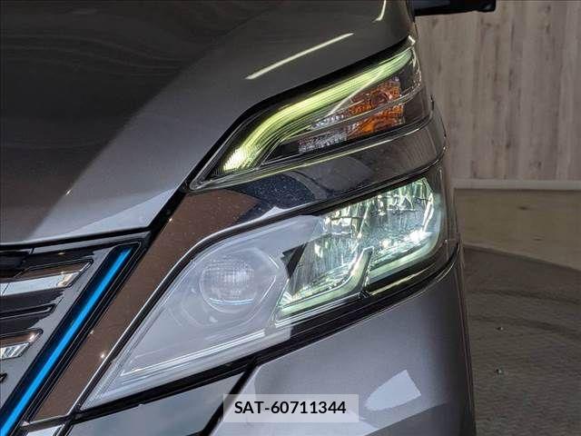 Nissan SERENA 2021-06 8075486-12