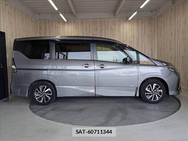 Nissan SERENA 2021-06 8075486-17