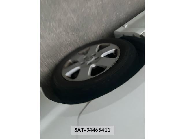 Nissan SERENA 2010-03 8075502-6